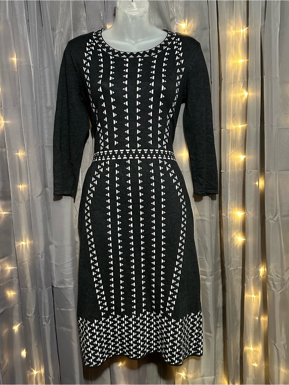 Danny & Nicole black charcoal bodycon knit dress 3/4 sleeves Sz M